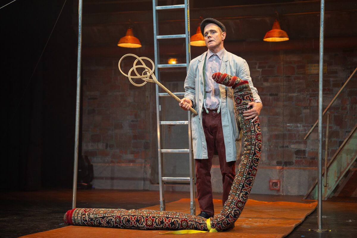 APOLLO Extravaganza 148