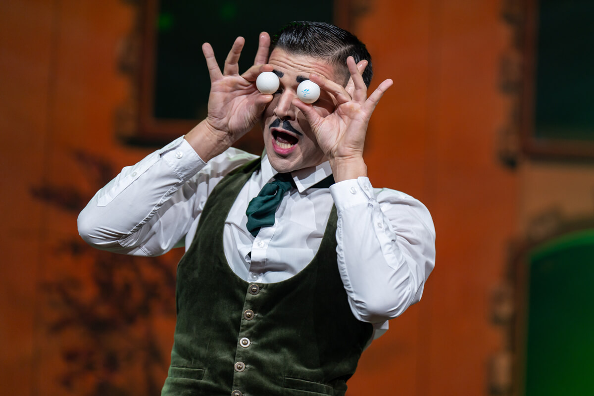 APOLLO Meet The Street 238